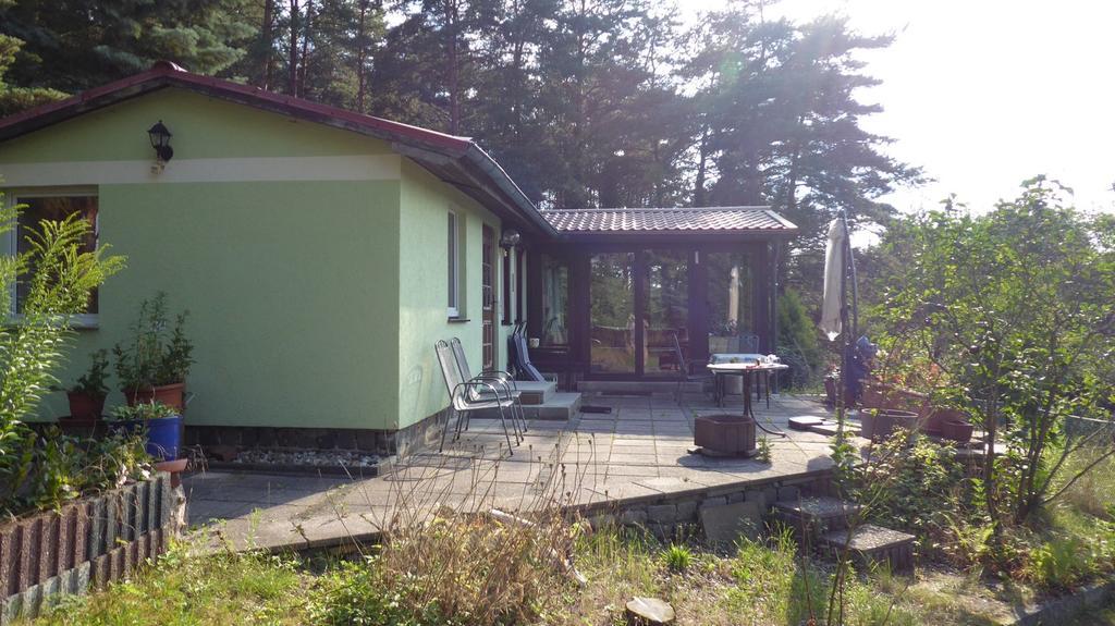 Bungalow Am Kuestrinsee Bei Lychen Buitenkant foto
